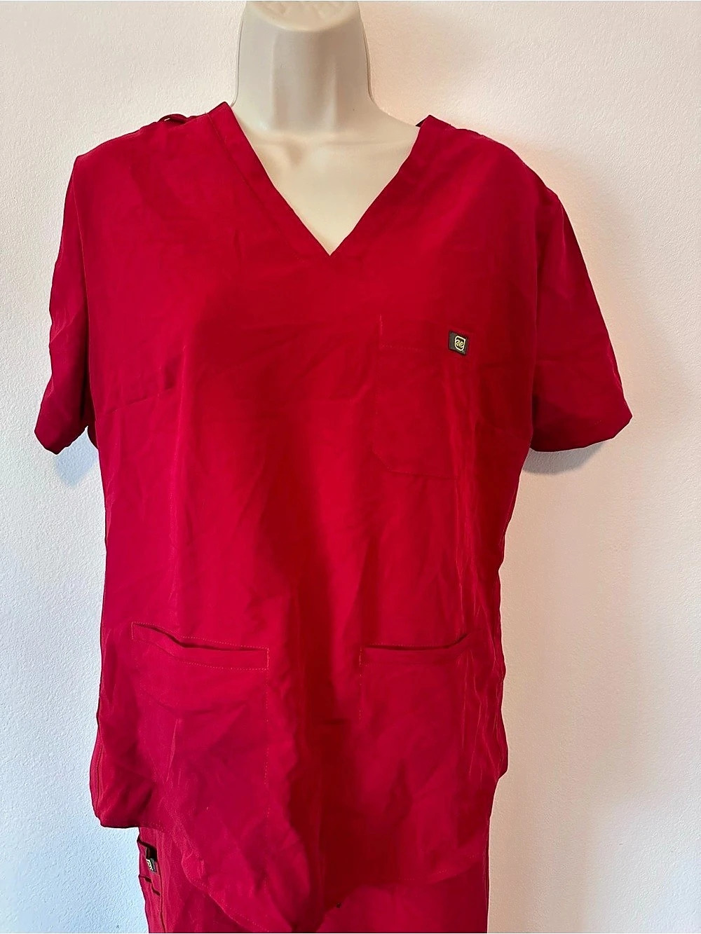 Red Scrub Set Size Small - Picture 2 of 8